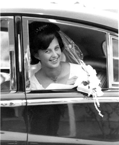 Wedding Photo 
Peggy Menz